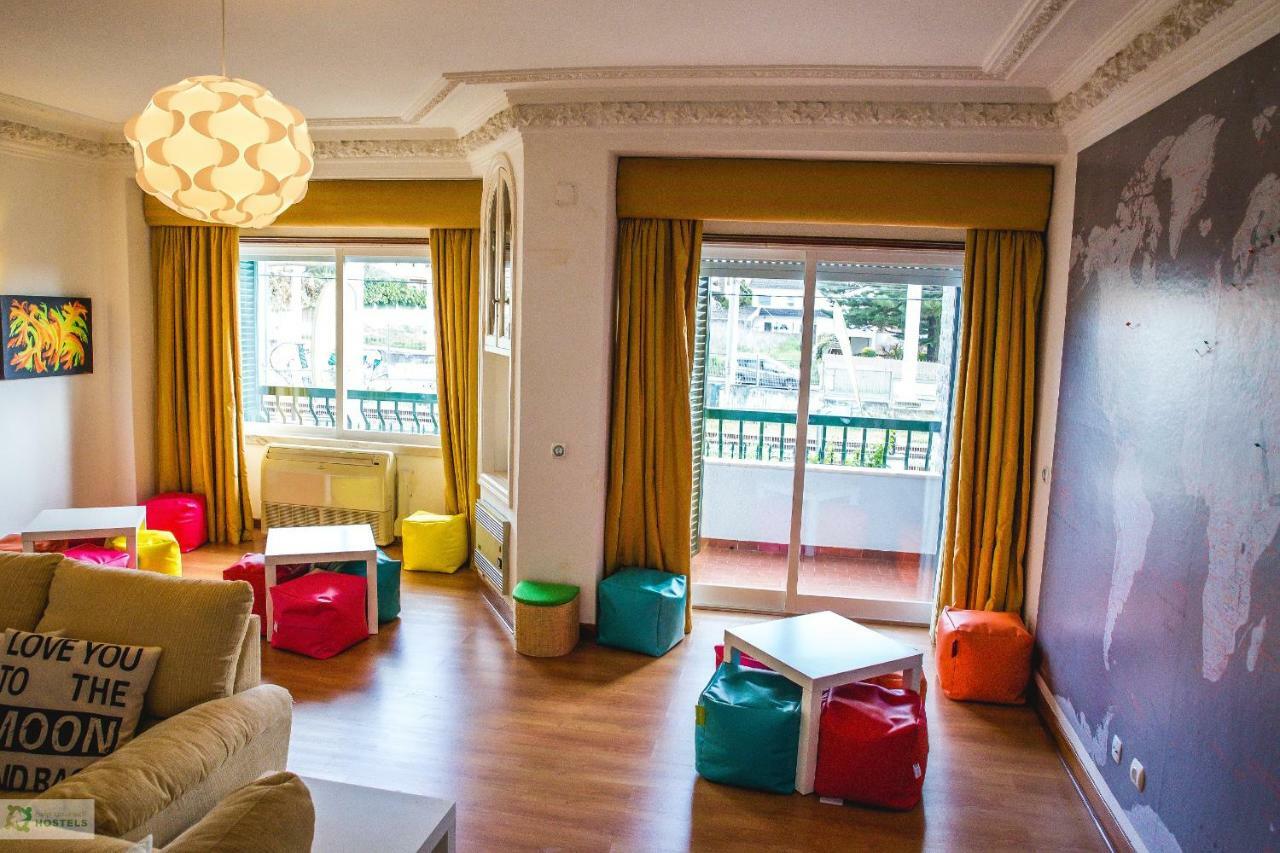 Help Yourself Hostels - Carcavelos Coast Екстер'єр фото