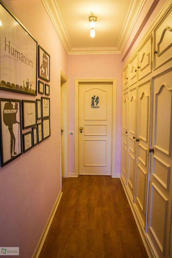 Help Yourself Hostels - Carcavelos Coast Екстер'єр фото